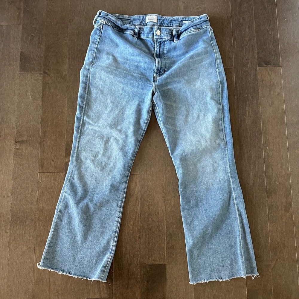 Citizens of Humanity Isola Cropped Bootcut Jeans Stretch Raw Hem 31